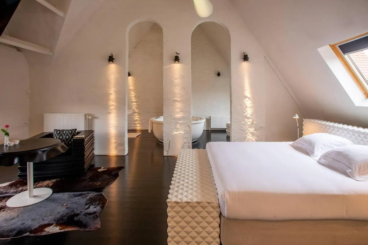 B&B Suites Feek Антверпен Бельгия